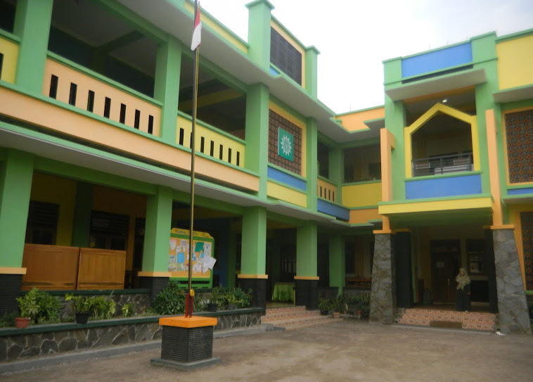 Sekolahku