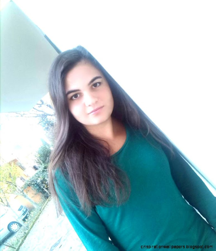 Natural beautiful girl by JadeNarukoUzumaki on DeviantArt Natural beautiful girl by JadeNarukoUzumaki on DeviantArt