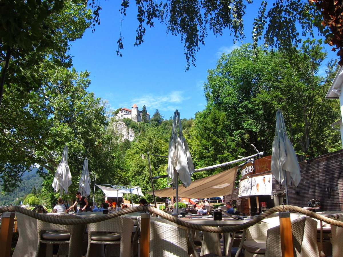Travelholic Day trip to Lake Bled, Slovenia (did toboggan ride too!)