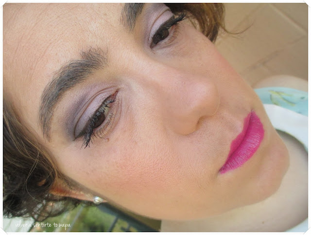 Maquillaje primaveral en tonos rosas y morados