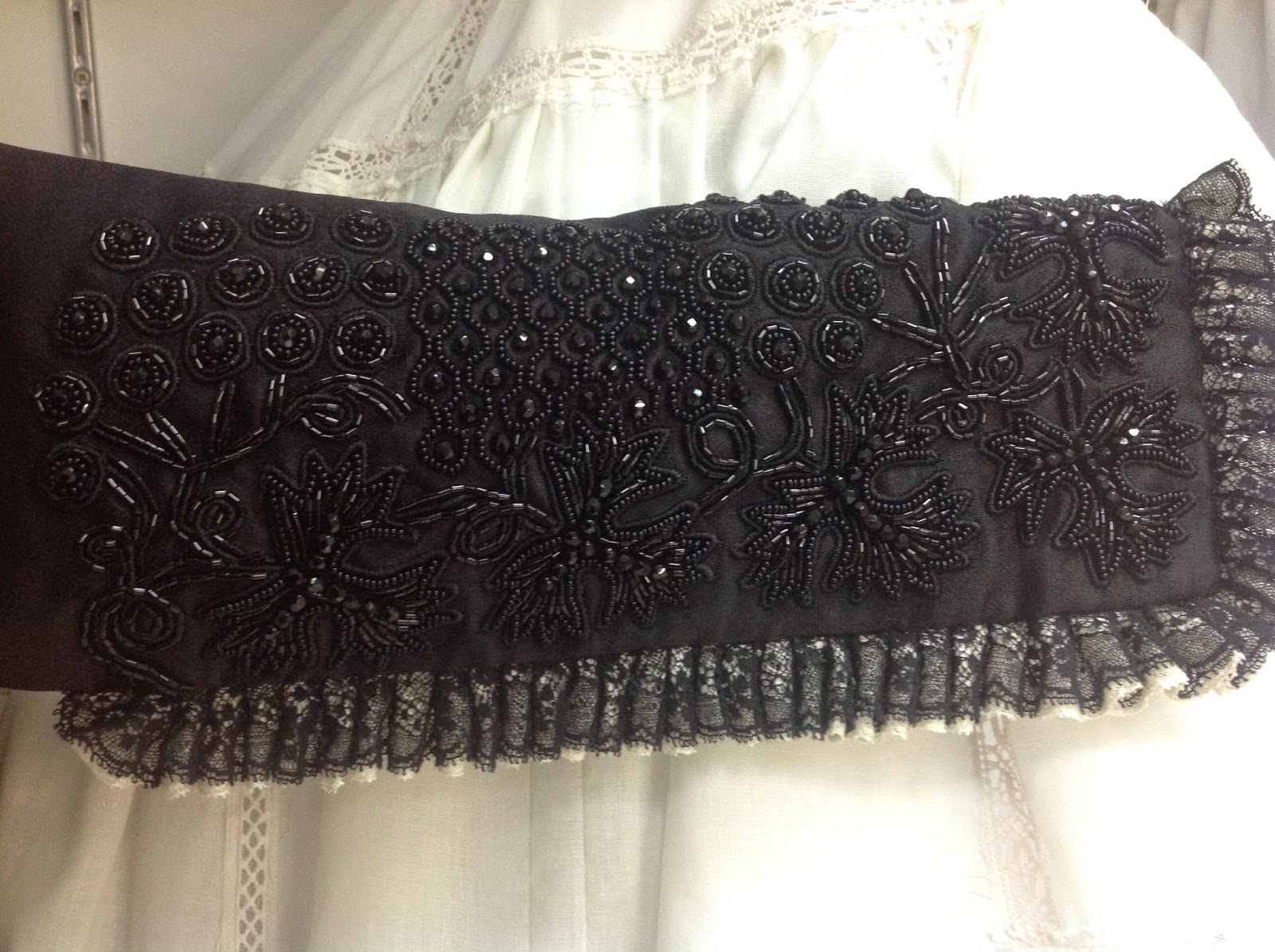 natural checo trajes natural checo trajes
