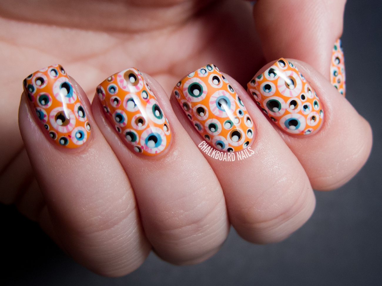 halloween nail art eyeballs