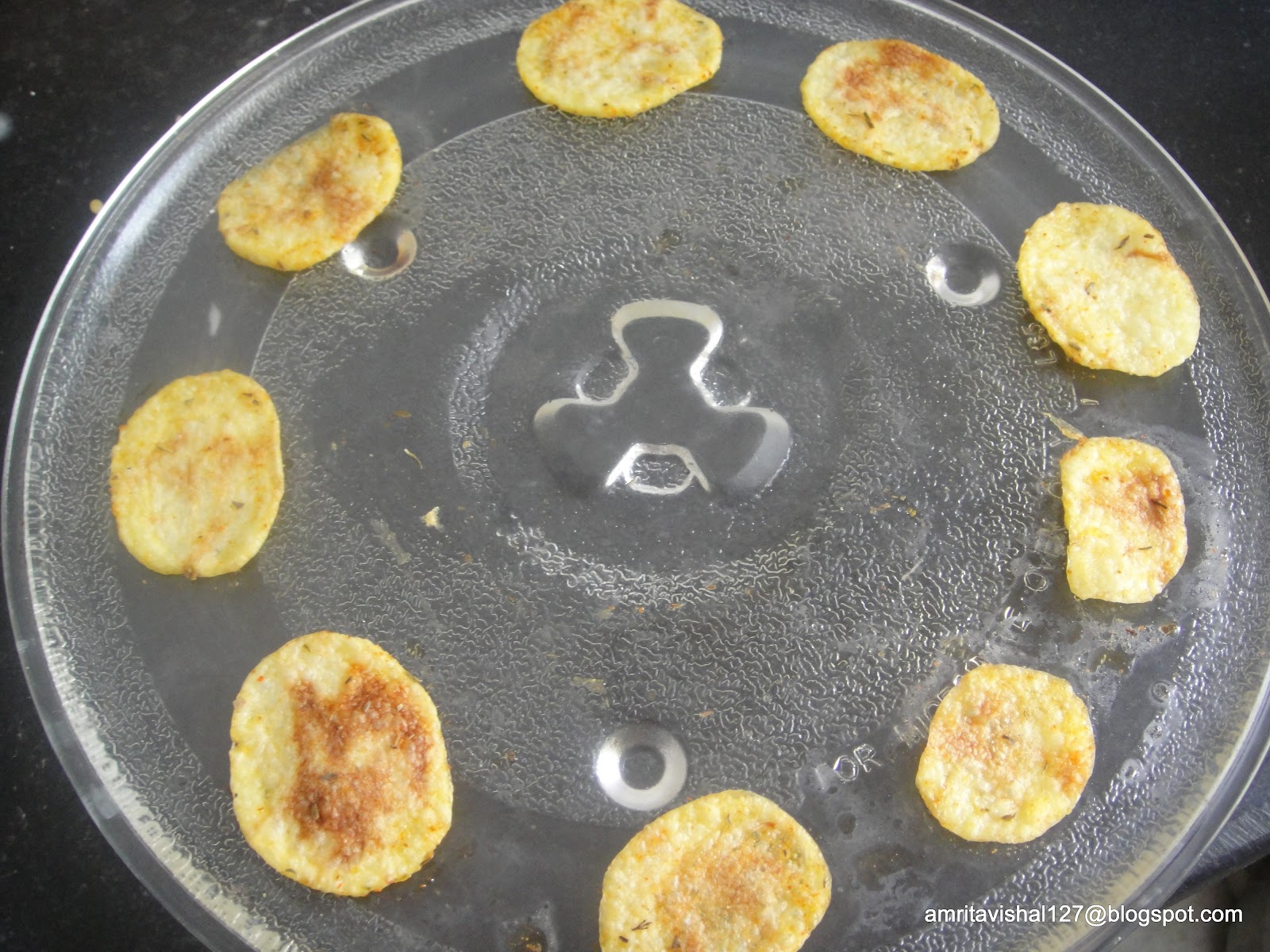 Sweet 'n' Savoury Low Calorie Potato Wafers