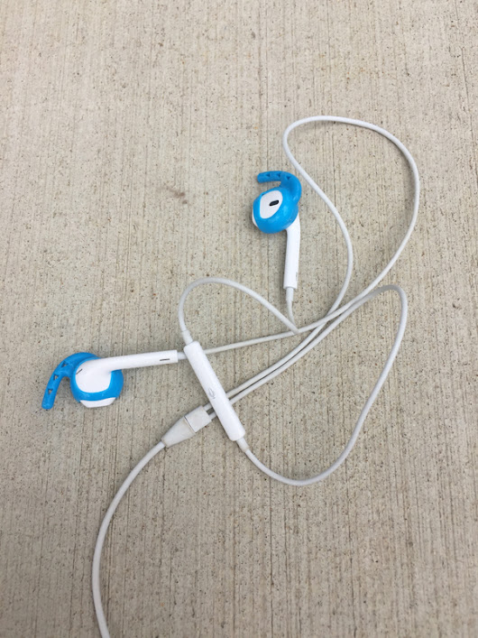 Working Out With Earhoox