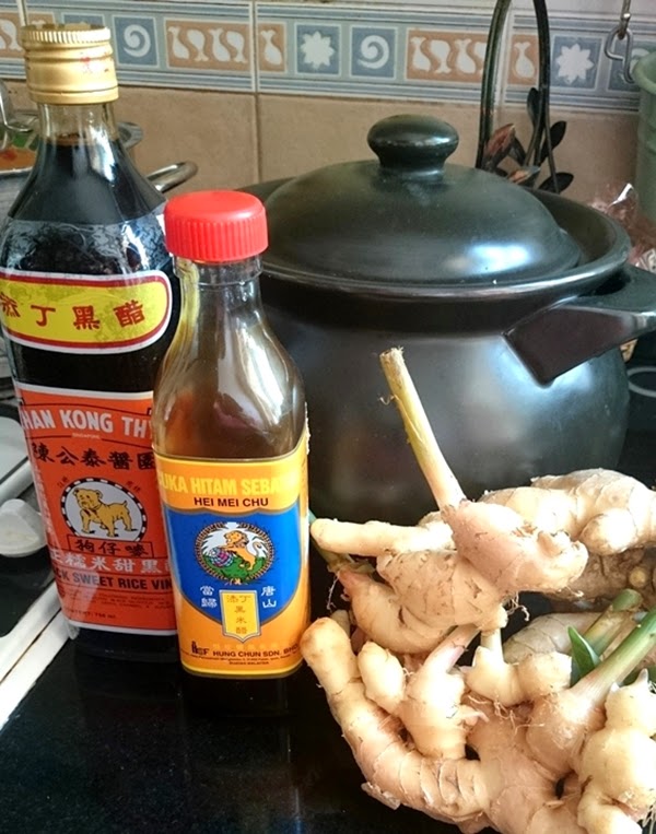 The Kam Family "Raising children in Singapore" Sweet vinegar pig