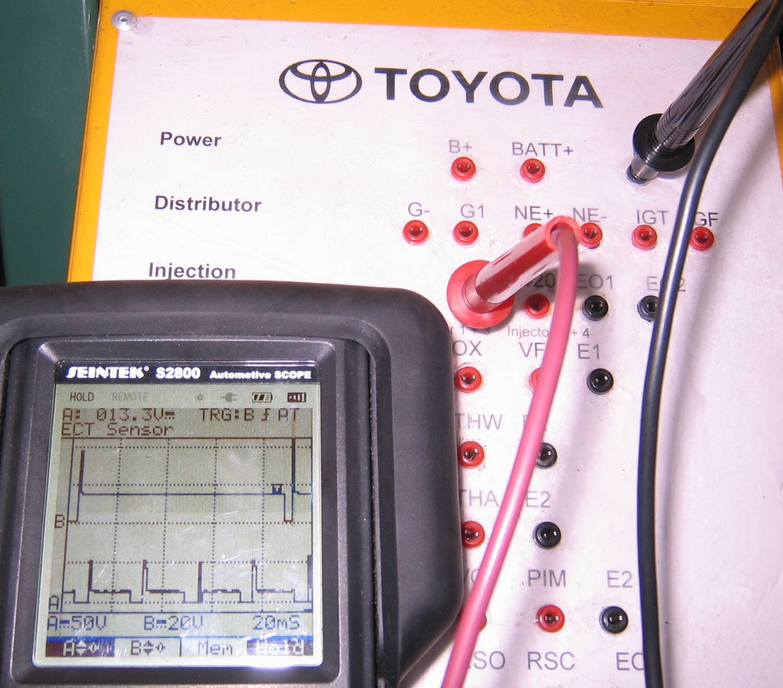 Euisun's Autotronics 2011 Day 16 Oscilloscope Patterns to Capture