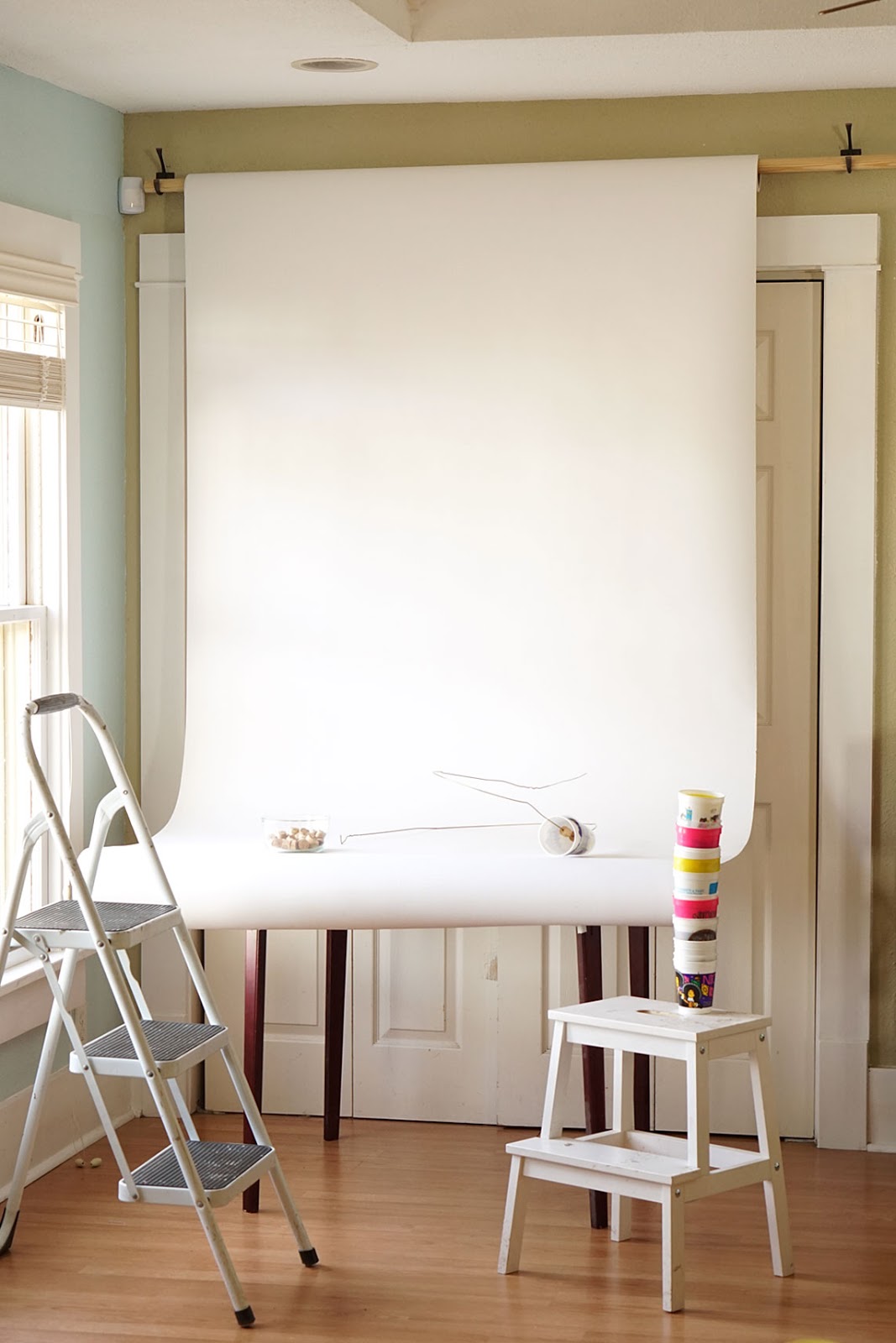 Maker Mama Craft Blog DIY Home Studio Backdrop