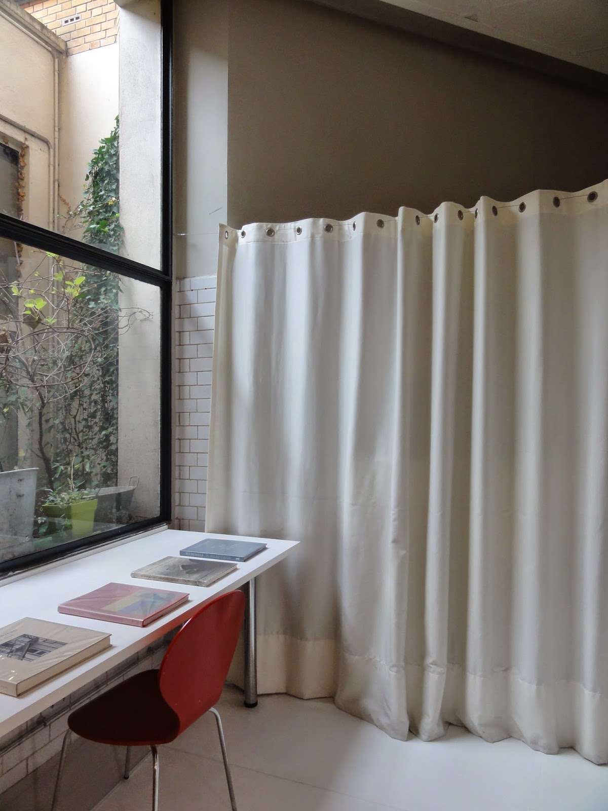 La France Profonde An American in Aveyron Paris 1 Les Douches, la