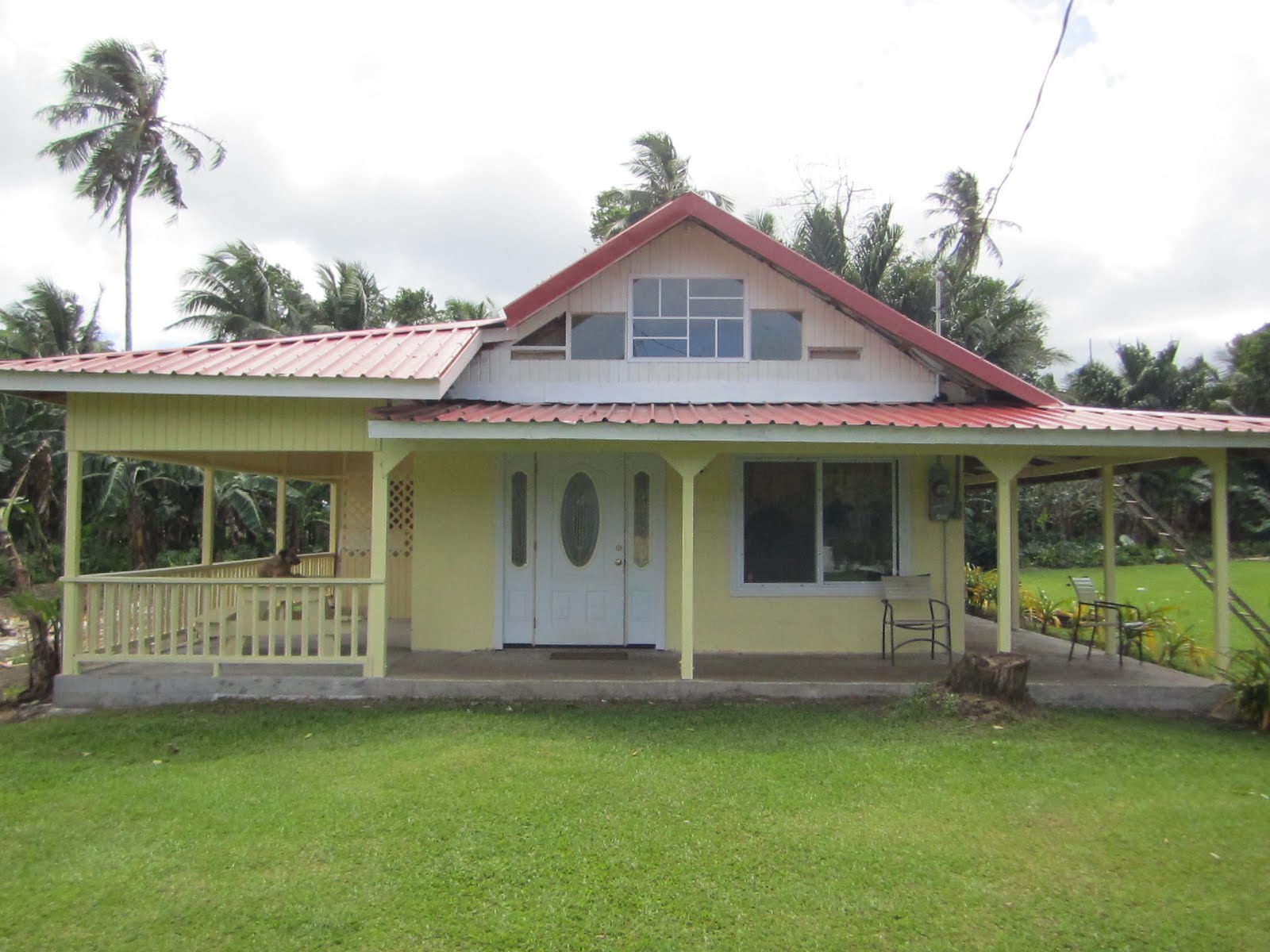 Quinn in American Samoa My cute little house!