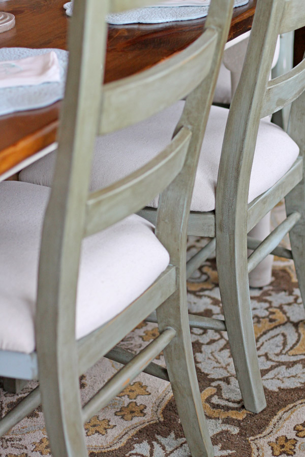 Crafty Southern Mama "New" Kitchen Chairs...Annie Sloan Chalk Paint