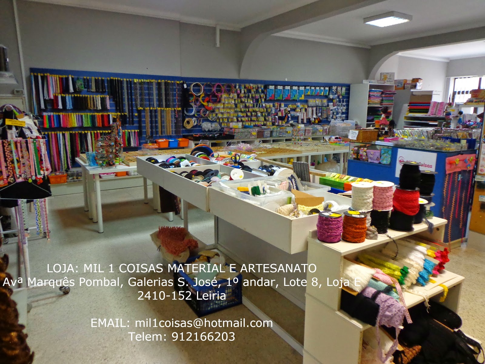 Mil 1 Coisas Material LOJA MIL 1 COISAS MATERIAL E ARTESANATO Aparador Na Sala De Estar ~ Mil 1 Coisas Material LOJA MIL 1 COISAS MATERIAL E ARTESANATO