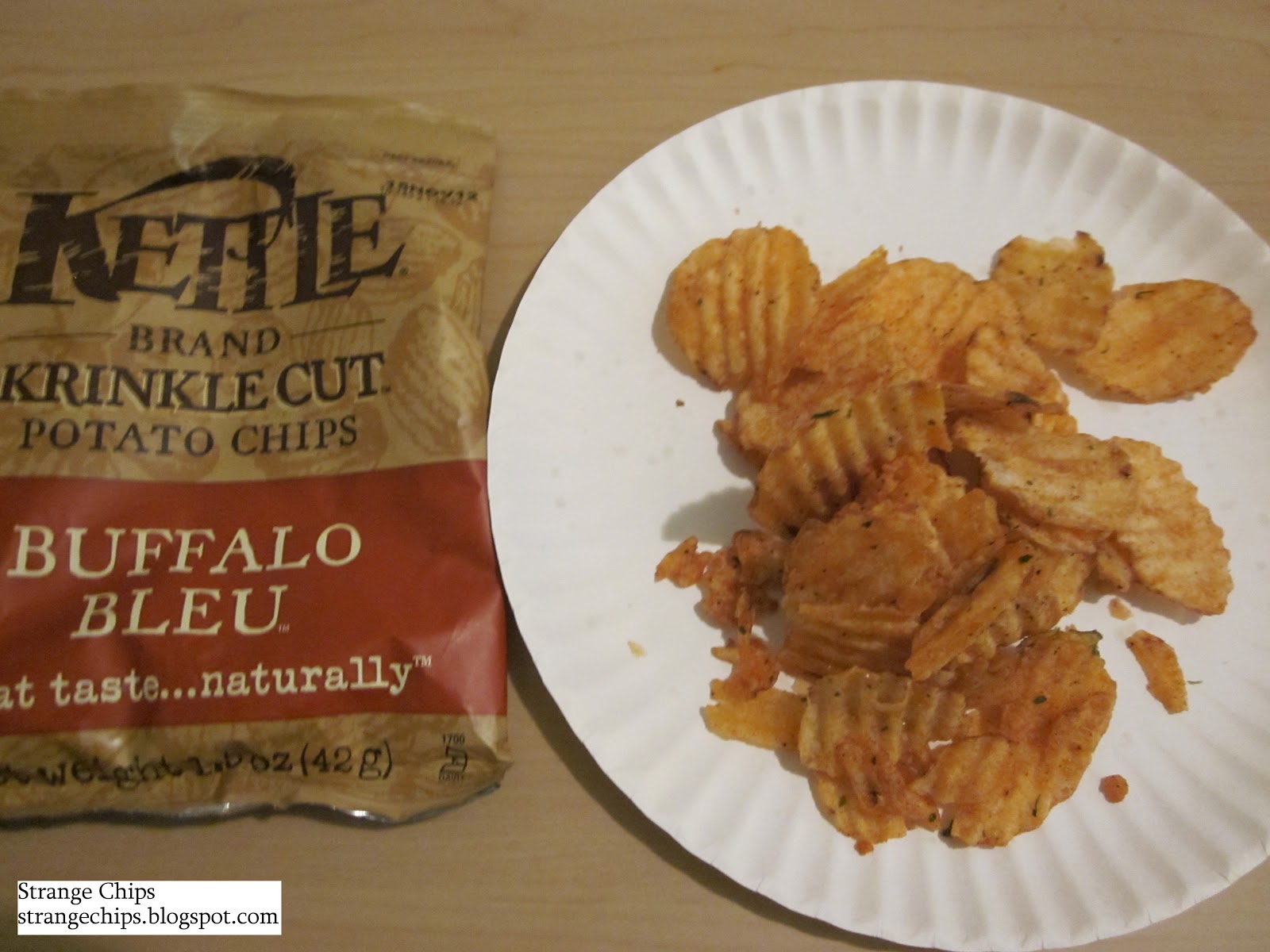 Strange Chips Kettle Buffalo Bleu