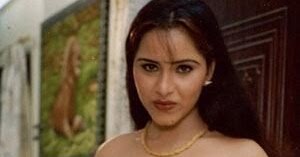 It's hot ! just try :): Malayalam b grade actress Reshma taking
