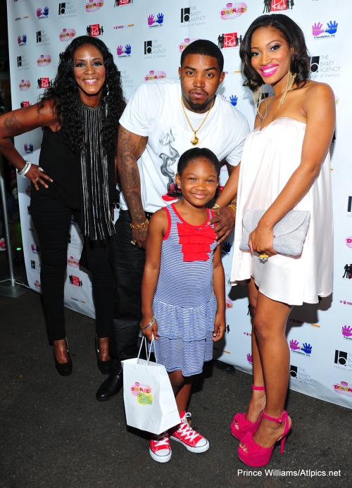Momma dee dating