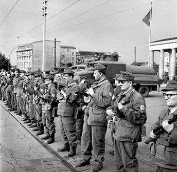 Ddr Kabinett Bochum 13 August 1961 Zum Jahrestag Der