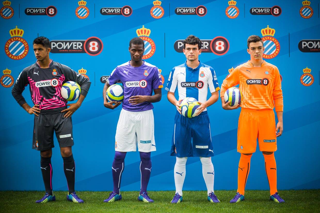 http://3.bp.blogspot.com/-tBbxxOunoFQ/U8lODbbonEI/AAAAAAAAUe0/iCeh9A70THw/s1600/Espanyol-14-15-Kits.jpg