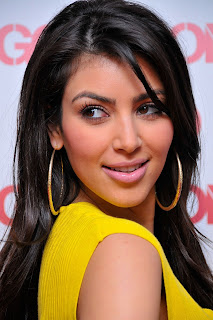 Kim Kardashian hot boobs