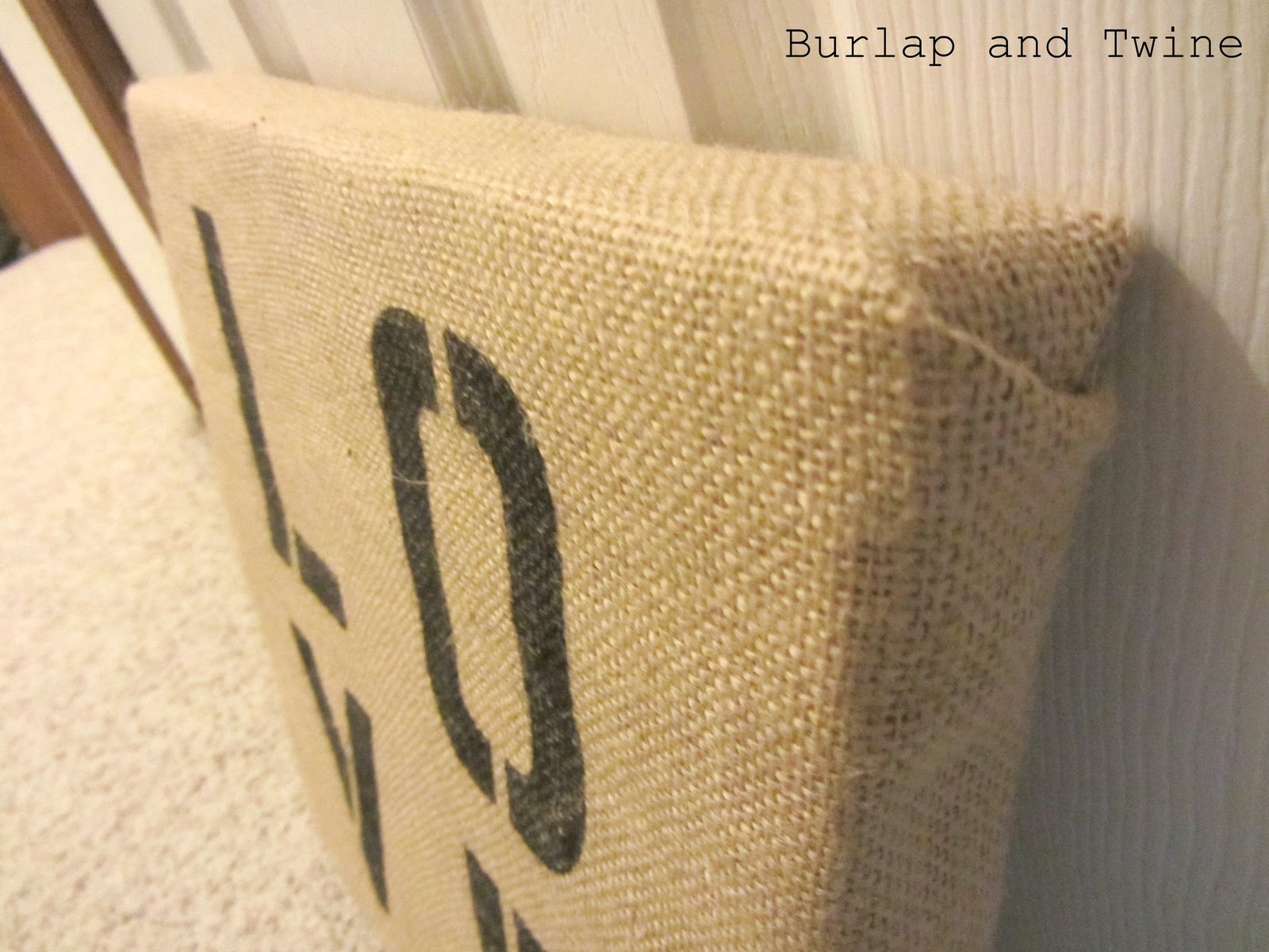 burlap and twine DIY Burlap covered canvas