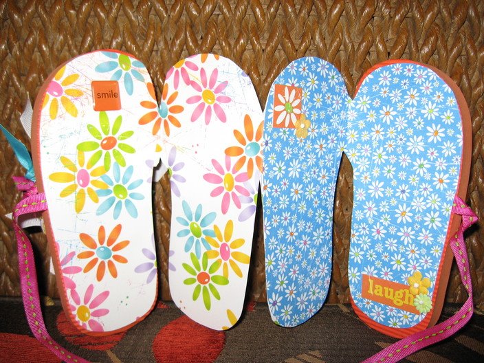 MiniBook/Photo Book from FlipFlops An Artful Mom