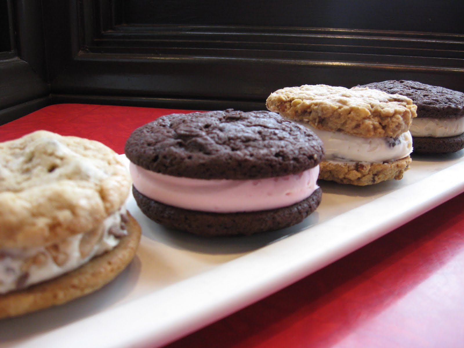 blondie brownie pie blondie brownie pie