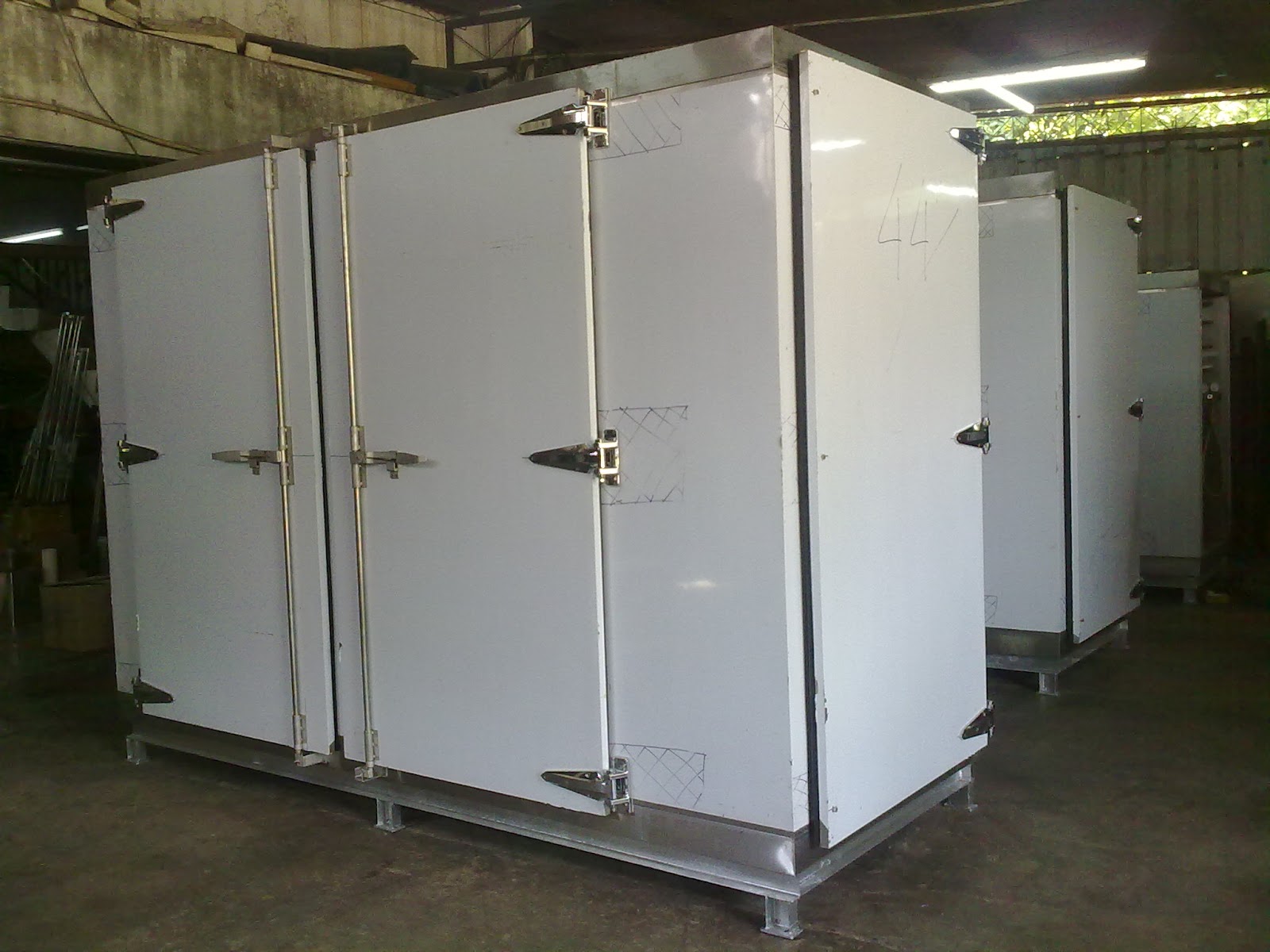 Fully Refrigeration Works 富立雪柜工业 Plate Freezer