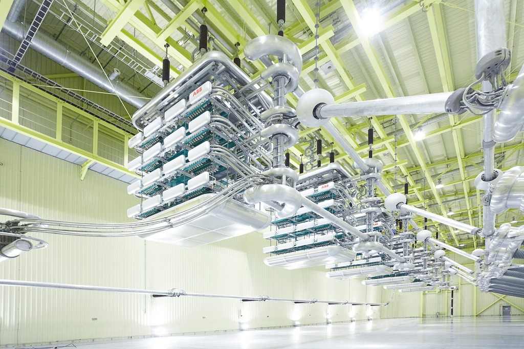 Engineering Photos,Videos and Articels (Engineering Search Engine) ABB UHVDC Valve Hall
