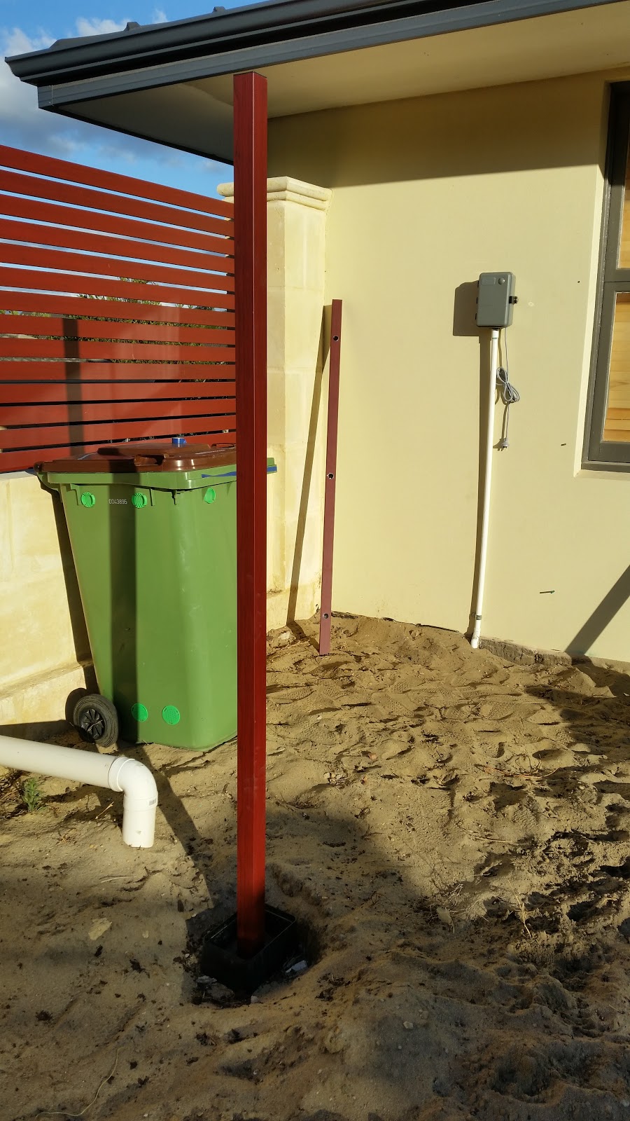 Jarrah Jungle DIY How To Make A Wheelie Bin Screen