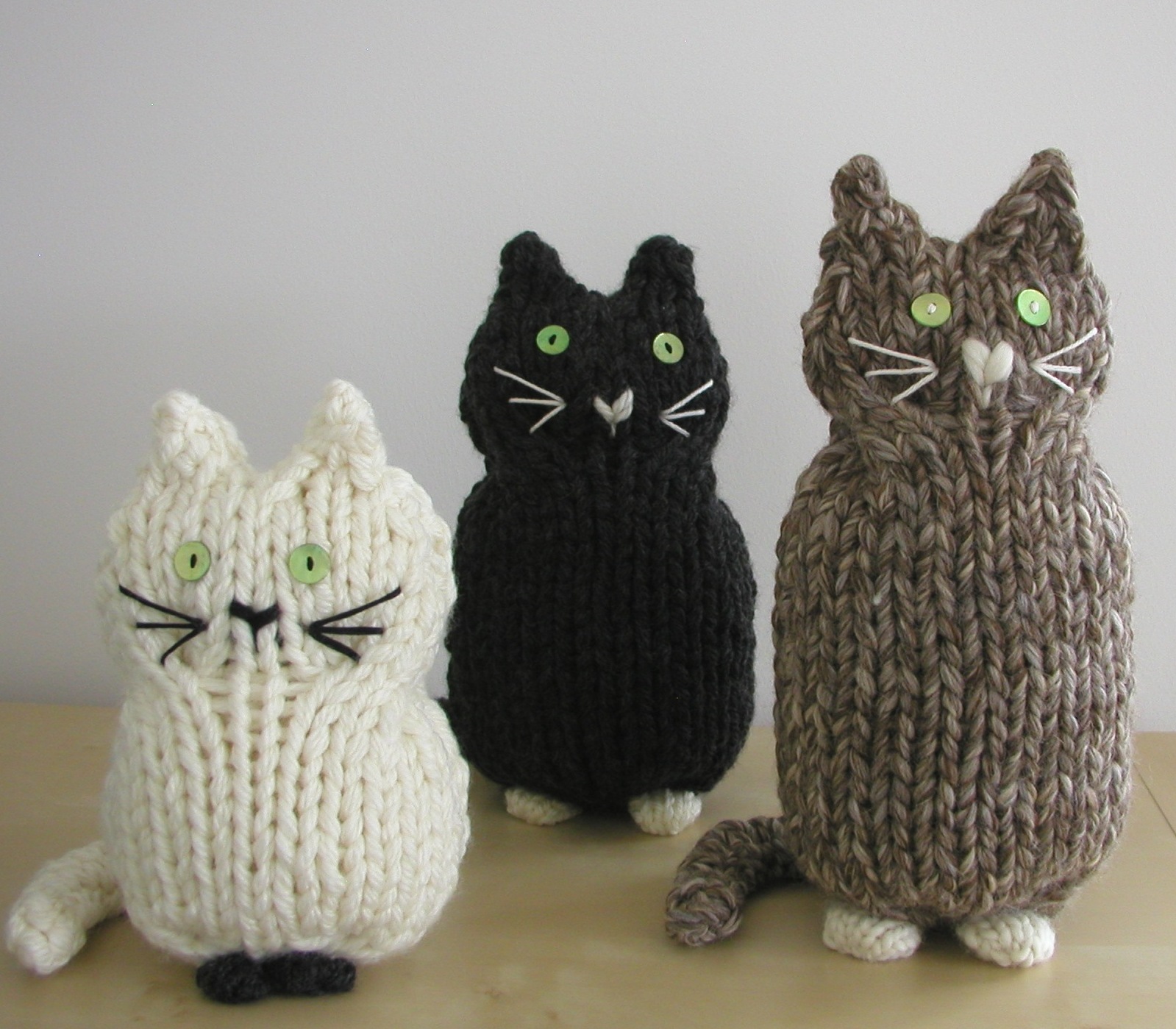 Hand Knitted Things Knitted Cats