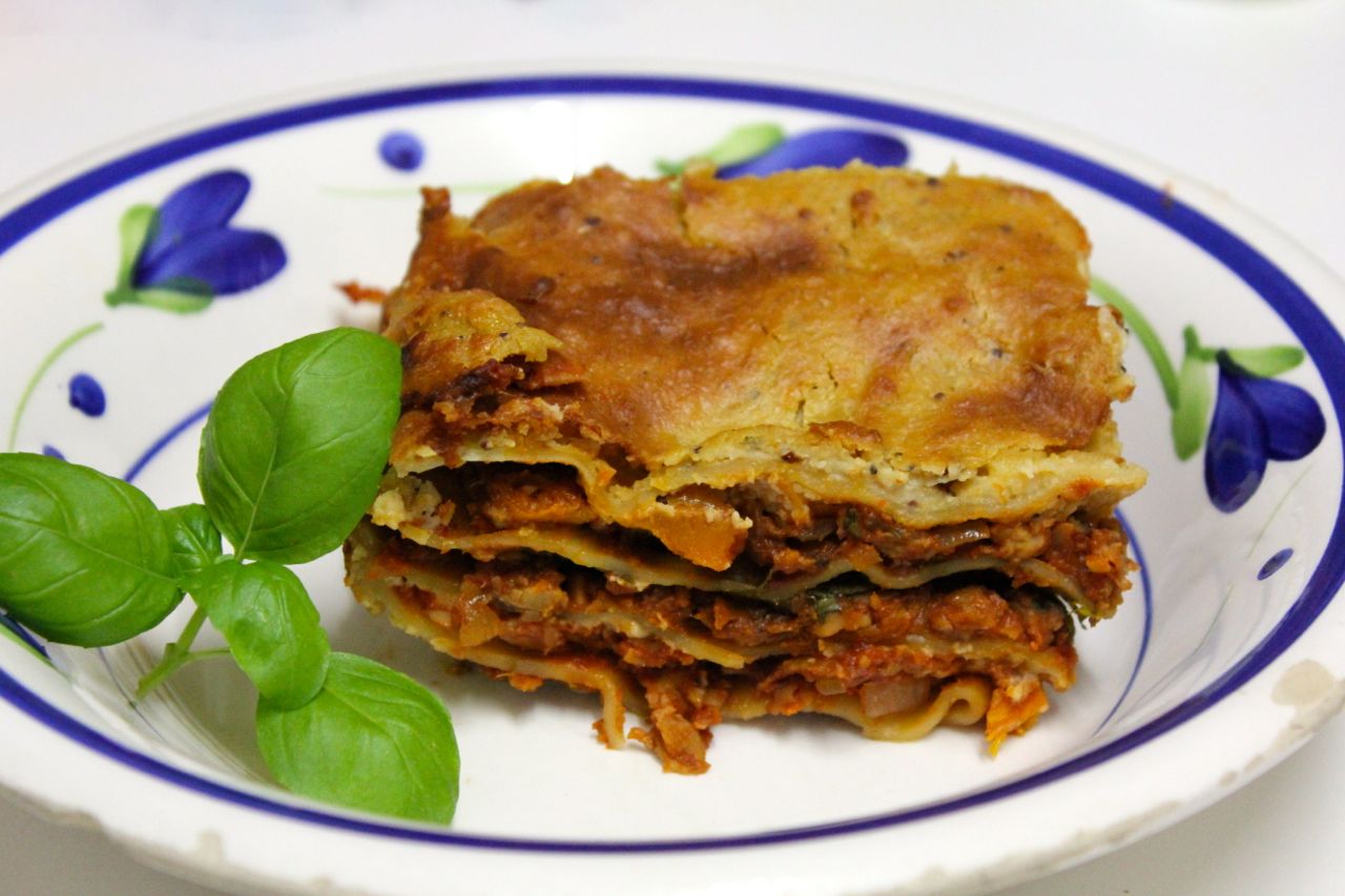 Green Gourmet Giraffe Vegan tempeh and pumpkin lasagna
