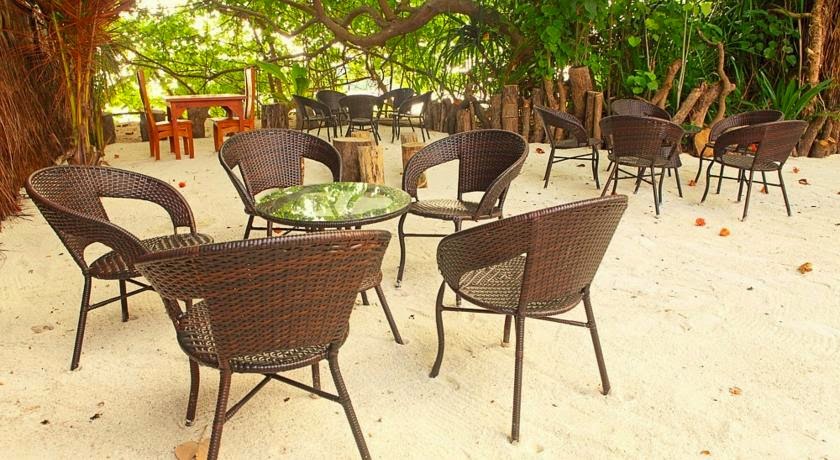 Tesoro Rasdhoo View Maldives Tesoro Rasdhoo View Maldives