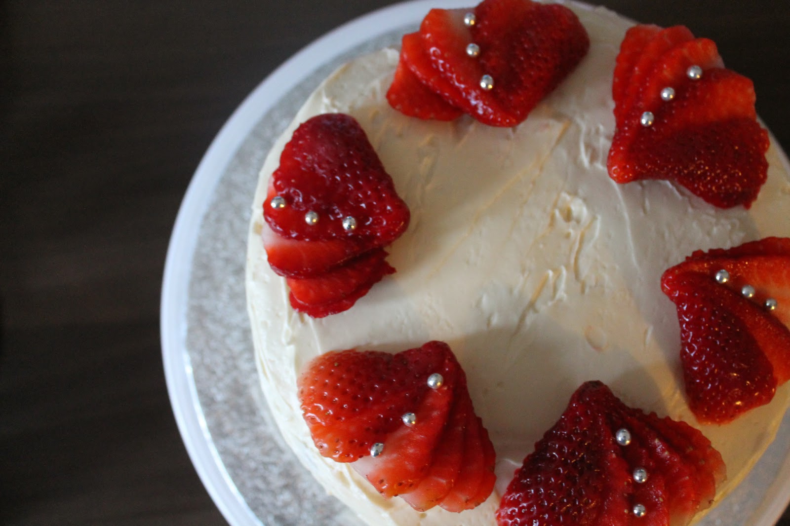Aurea Femella Bakes White Chocolate and Strawberry Cake