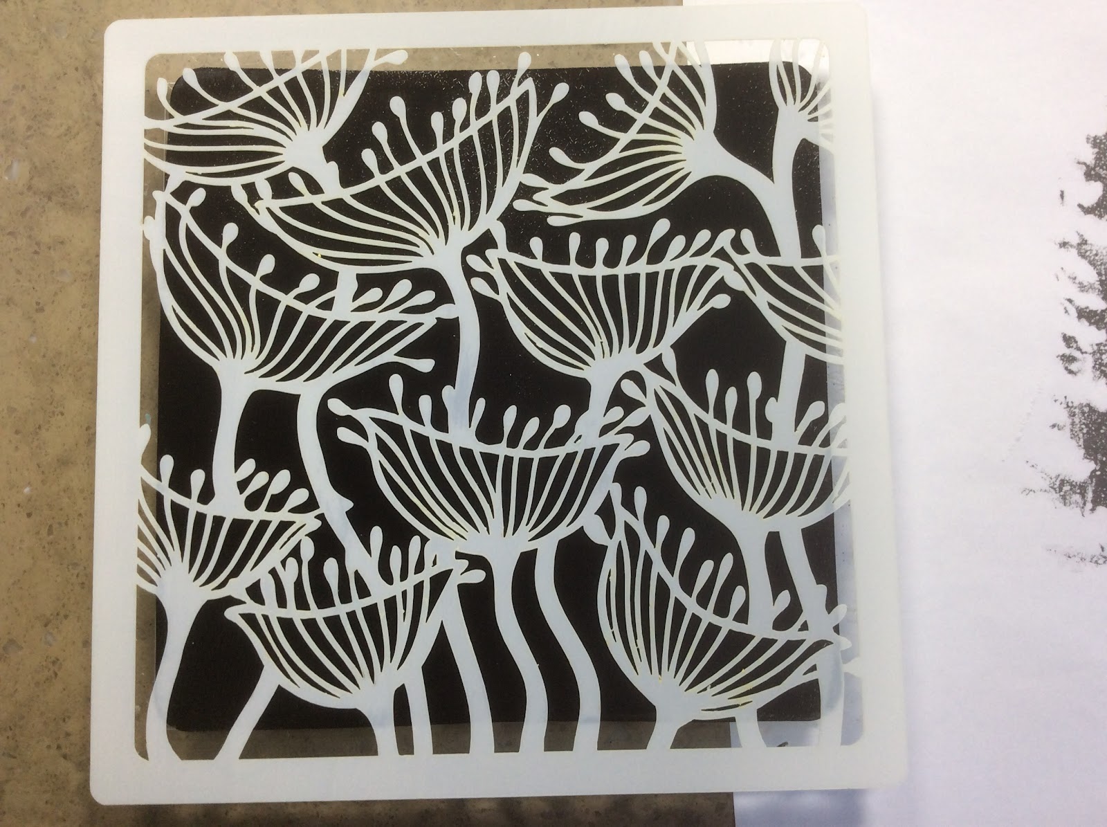 Barbara Gray's Blog. One Day at a Time. A Gelli Plate trick. Step by Step.