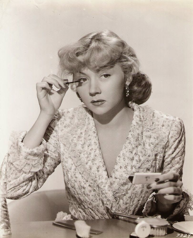 film noir photos tracking with closeups gloria grahame film noir photos tracking with closeups gloria grahame
