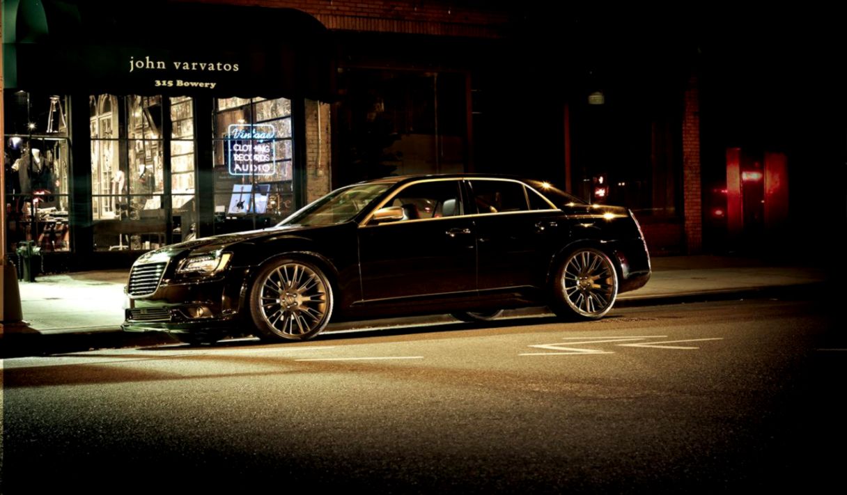 Chrysler 300 SRT8 2014 image 381 Chrysler 300 SRT8 2014 image 381