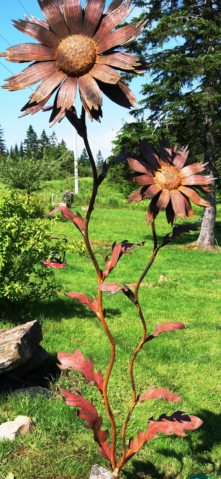 Metal Petals Garden Art Beauty Comes In All Shapes and Sizes....
