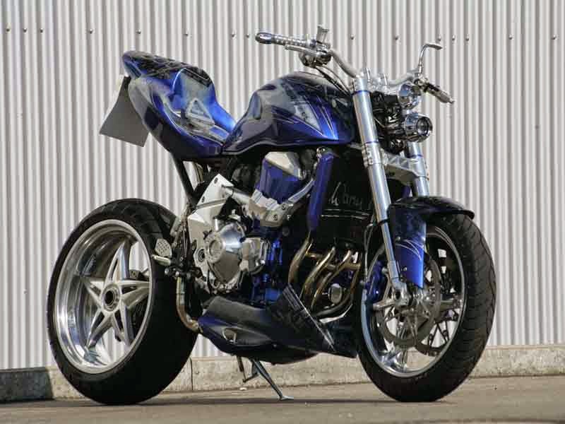 Kawasaki Z1000 Custom