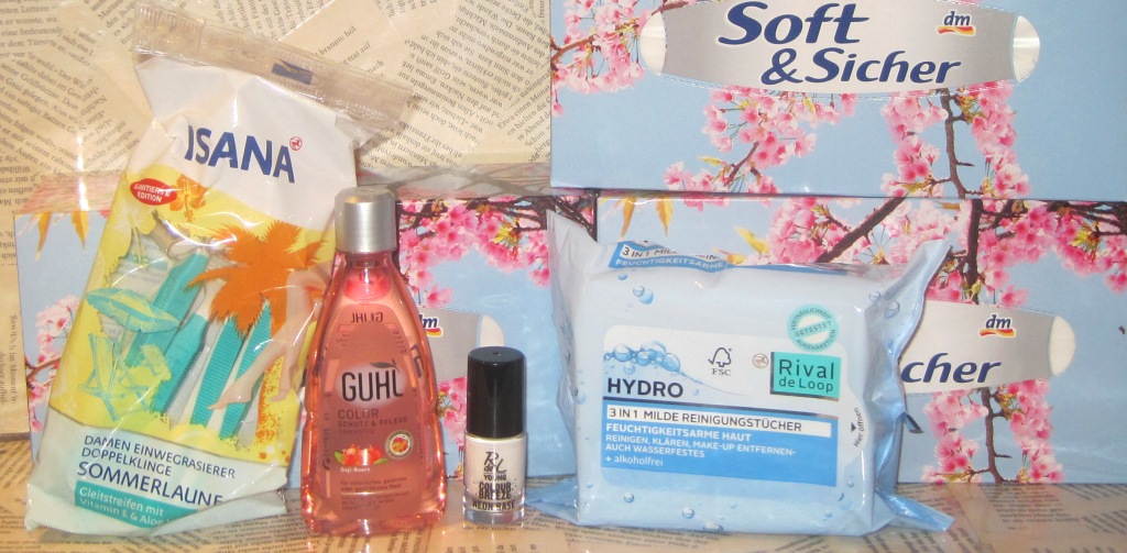 http://pinkleoley.blogspot.de/2014/05/haul-wieder-nur-kleinigkeiten.html