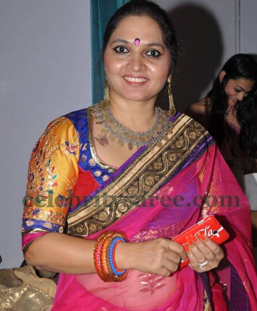 Quarter Sleeves Saree Blouse Designs Saree Blouse Patterns