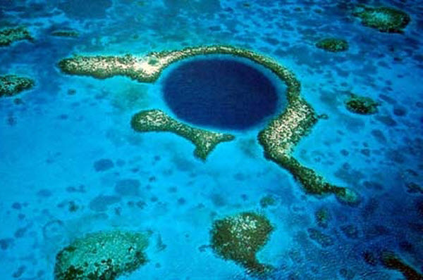 Great Blue Hole - Belize City