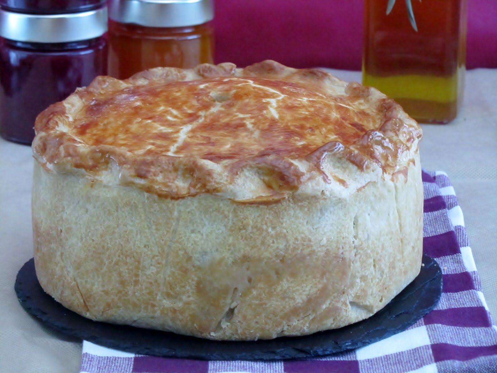 Pastel de Cerdo . Pork Pie Las Recetas de Marichu.... y las mias
