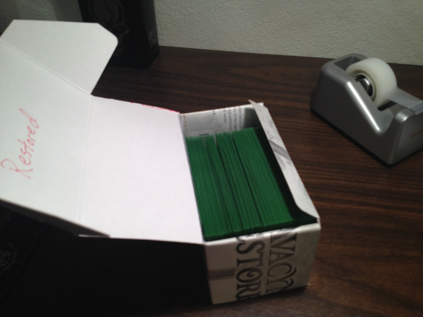 Word of Commander Make your own deck box!