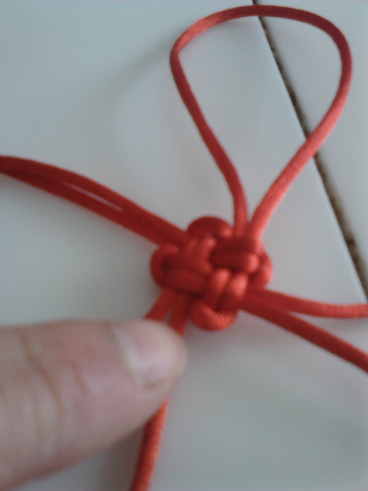 MerCurry How to make a Good Luck Knot