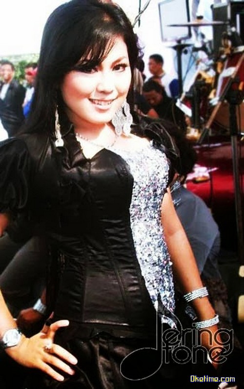 More by Wiwik Sagita