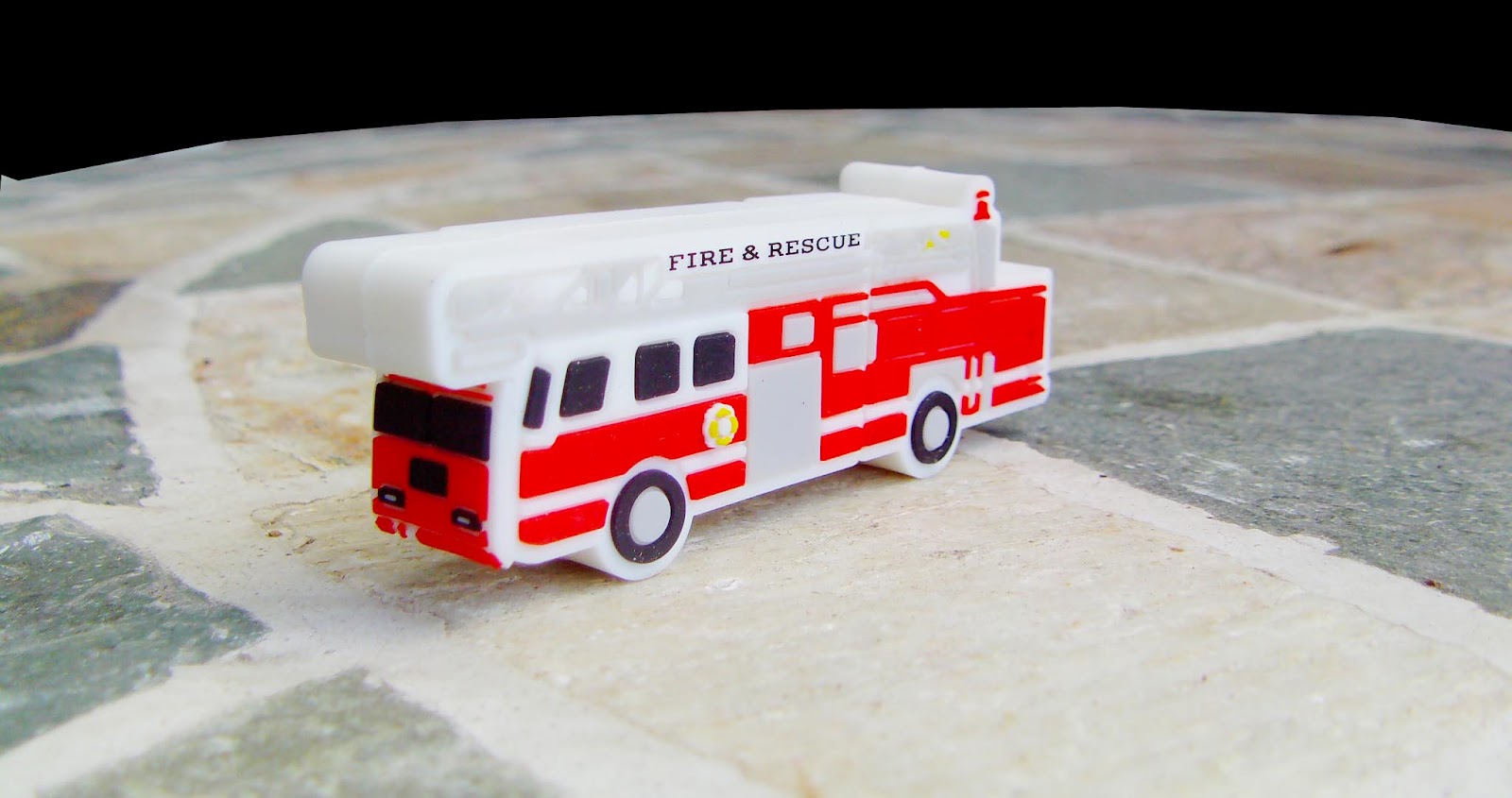 Promo Crunch. The World's Best Custom Shaped Flash Drives, Power Banks