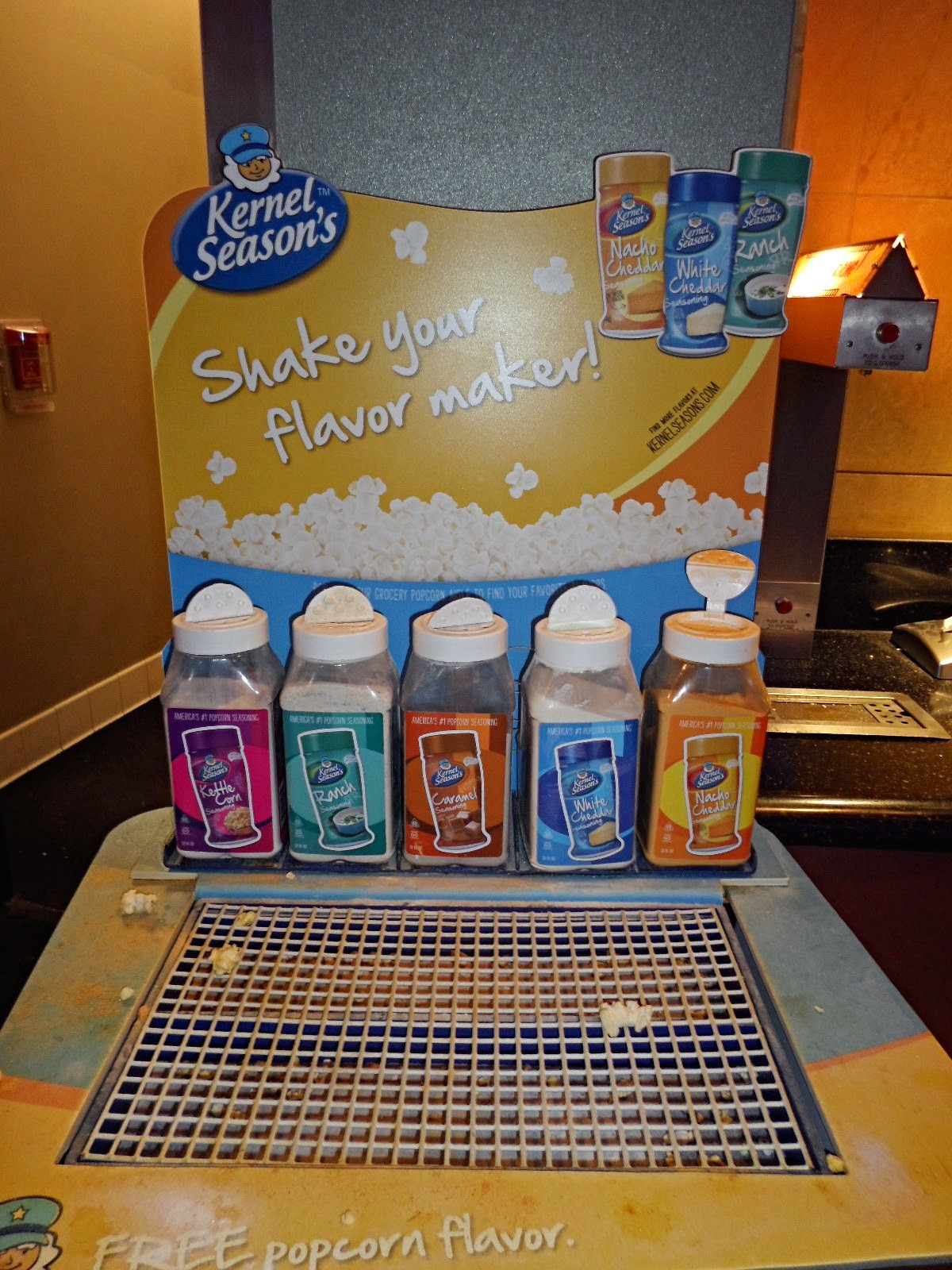 CAROUSEL SiX Best Movie Theater Snacks!