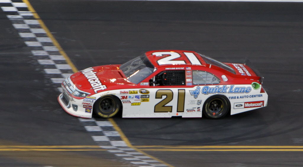 Trevor Bayne 21 Logo