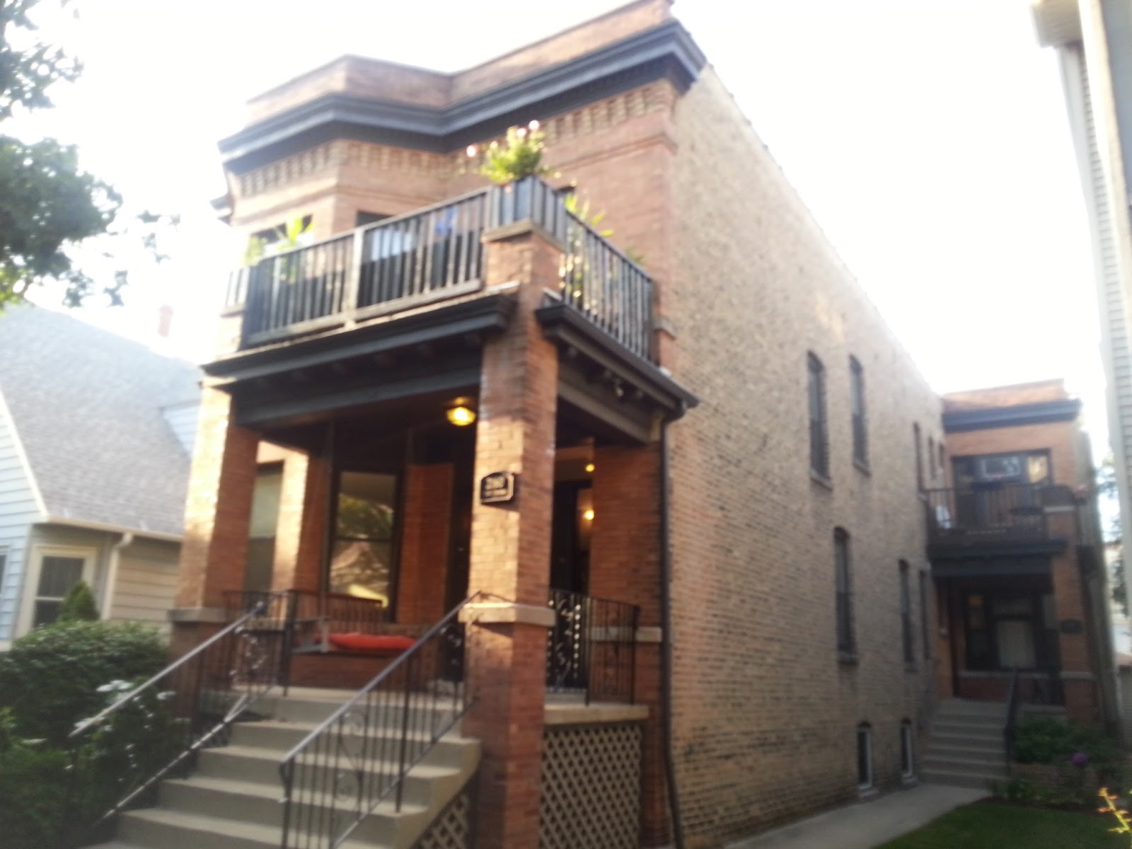 The Chicago Real Estate Local HOT Summer! Lincoln Square condo unit