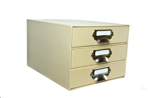 Peaches Choi Latest Eyeshadow Palette Storage