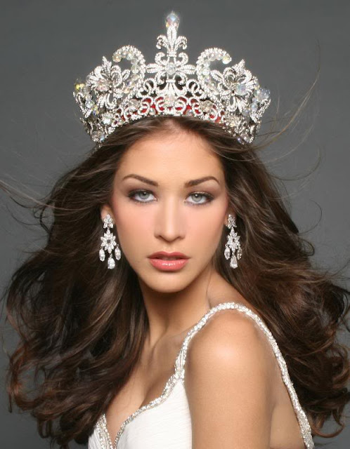 Chiêm ngưỡng 10 chiếc vương miện hoa hậu đẹp nhất thế giới Miss+universe+18