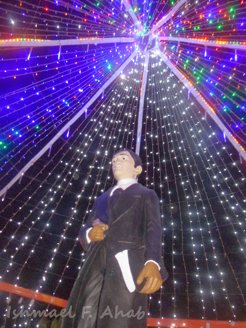 Jose Rizal under lights in Kahayag Festival
